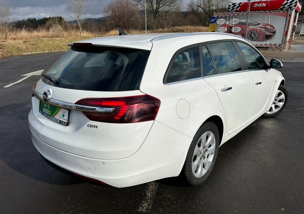 Opel Insignia cena 27999 przebieg: 226000, rok produkcji 2015 z Skoczów małe 121